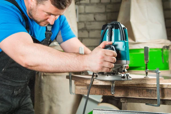 best-plunge-router